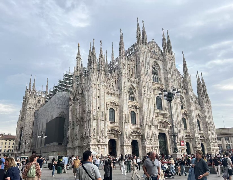 IPDPS 2025 Milan Cathedral