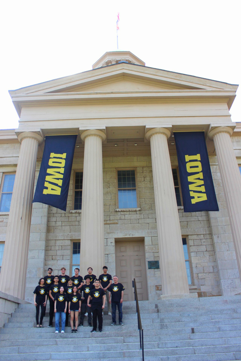 REU group photo by old capital building