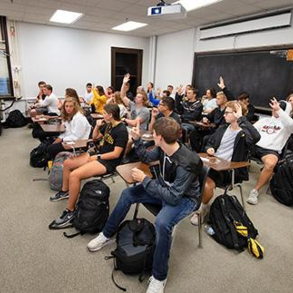 Research Panel Event: Students’ Use (and Misuse) of Generative AI Tools in the Classroom promotional image
