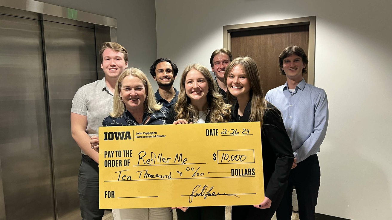 Refiller Me group winning NSF-I corp pitch competition